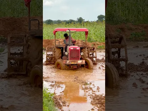Mahindra tractor working in mud #shorts #trending #tractor