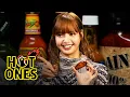 Download Lagu Lisa Dances Through the Pain While Eating Spicy Wings | Hot Ones