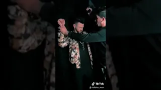 كلبي دا كل ابتريل حلقولو مودي امين 