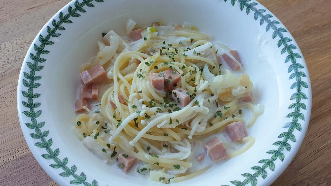 팽이버섯 크림 파스타