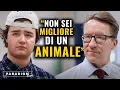 Download Lagu Bullo butta il latte sullo studente sbagliato