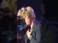 Download Lagu 😢 Billie Joe Armstrong gets so emotional he can't sing all of Jesus Of Suburbia