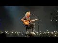 Download Lagu Brian May- Love of my Life LIVE! at Glasgow Hydro (Queen + Adam Lambert)