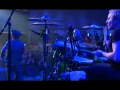 Download Lagu Velvet Revolver - Let It Roll (Official Nissan Live Performance)