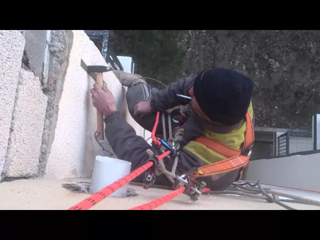 მაღალ სიმაღლეზე სამუშაოები ალპინისტები ალპინისტური