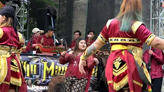 pamer bojo jathilan putri turonggo mudho manunggal