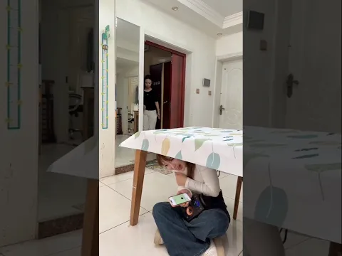 Sister made her sister a parrot