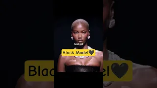 Two Black Models Hold The Most Aura Anokyai Altonmason Runway Model 