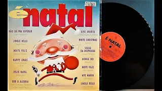 É Natal - Coletânea Nacional - (Vinil Completo - 1993) - Baú Musical