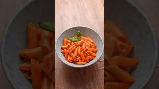 ألذ مكرونه تتعمل ف عشر دقايق ناديه السيد Nadiaelsayed Shorts مكرونه بالصلصه مكرونة 