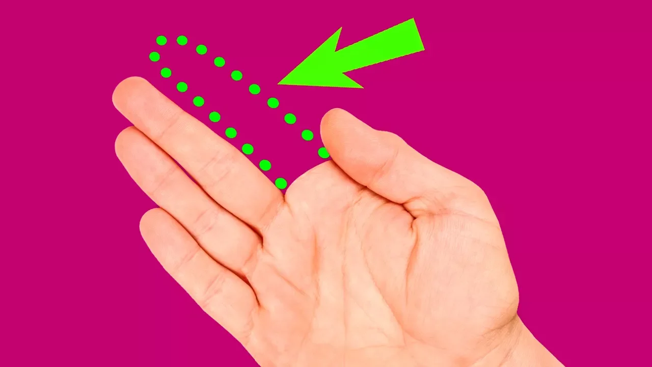15 Easy Magic Tricks to Amaze Your Friends