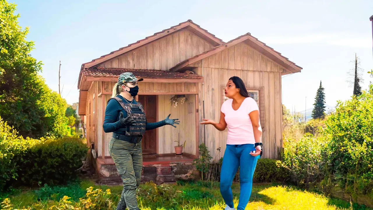 MULHER XINGA ROSY DIANTE DAS CÂMERAS E DEPOIS ENTENDE QUE ELA SO QUER AJUDAR - SPIRITBOX