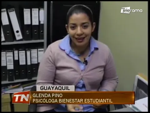 Instituto de formación rinde homenaje a personas con discapacidad auditiva