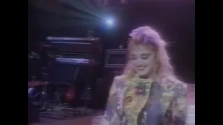 Download Madonna '80s MegaMix Video MP3