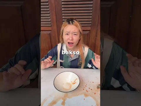 Yah kok baksonya dibuang😭😭