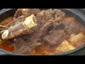 Download Lagu Alida made the beef bone stewed with taro and lots of chili - cooking survival