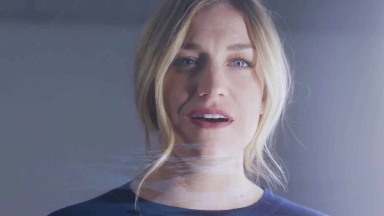 Ashley Hess & Jordan Moyes | Oceans | Worth of Souls