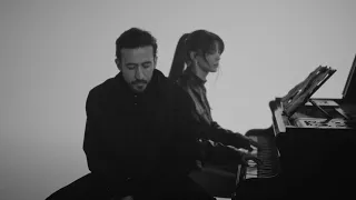 Gazapizm & Iraz Yıldız - Evini Başına Yıkan (Studio Live)
