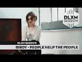 Download Lagu Birdy - People Help The People @ DELUXE MUSIC SESSION