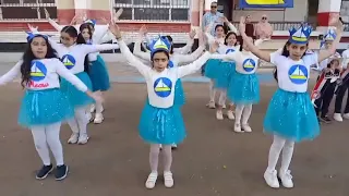 استعراض   احنا جيل بنحب مصر     دندنها