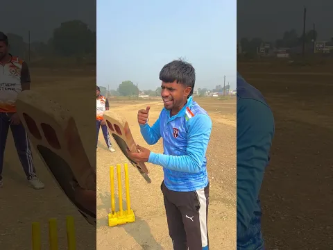 पापा ने दिया अपना Favourite बैट 😭🏏🥺 #cricket #cricketlover #viral #trending #shorts #ytshorts