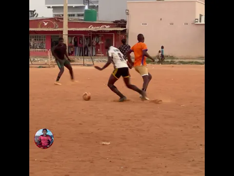 FUNNY FOOTBALL SKILLS