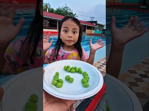 Mama Riska Vlog Jagain Elsa Rafisqy Incess Squidgame Asyik Berenang Main Air Makan Jajanan Viral