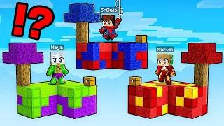 ¡Atrapados en ISLAS de SUPERHEROES en Minecraft!