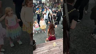 להקת עדן שלפוחית בשמש קאבר של Violent Femmes הופעה חיה מ Farmstrong 20 בספטמבר 2025 