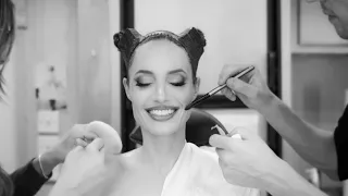 Maleficent Mistress Of Evil Angelina Jolie Is Back In Black Disney Arabia 