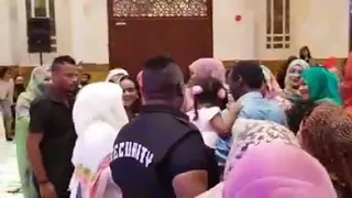 الفنانه ندي القلعه اتفقنا من حفل سلطنة عمان مدينة مسقط 