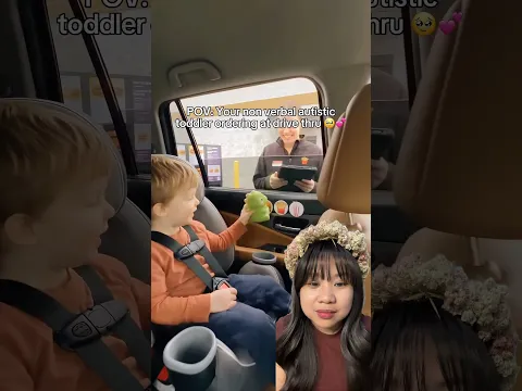 TANTE NGERTI KOK KARENA ADA DINO YANG BANTUIN PESAN MAKAN 😊 | Skolastika Adriana #shorts