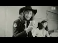 Download Lagu Smoke on the Water, Fire in the sky - A funky Claude story