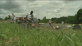 Polk County inmates help save deputy s life