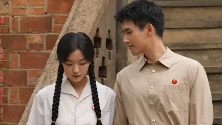 🎞️【MOVIE】爆笑！方穆扬费霓自证夫妻，半夜狂摇床愁坏邻居！#甜寵 #chinesedrama #孙千 #陈飞宇 #王天辰 #郭晓婷  #love  #beautiful  #movie #爱情