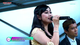 Download SATU HATI UNTUK SELAMA NYA DEVI TRIANA - TRIAS MUSIC KEMBANG WEDDING ANGGI \u0026 SYAIFUDIN MP3