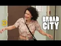Broad City - A Horrible Vapid Wasteland