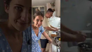 Spaghetti with Mussels - Italy with my Family!