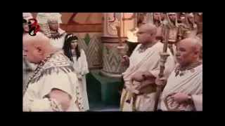 لعنة امون عليكم دندنها