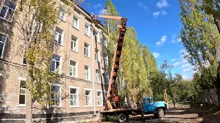 В ходе рабочей поездки на Донбасс Виталий Хоценко проинспектировал несколько строящихся объектов