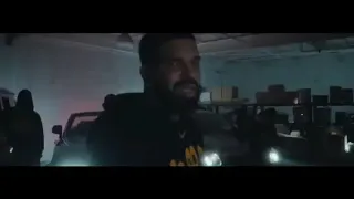 مقطع دريك وهو يغني عربي                       دندنها