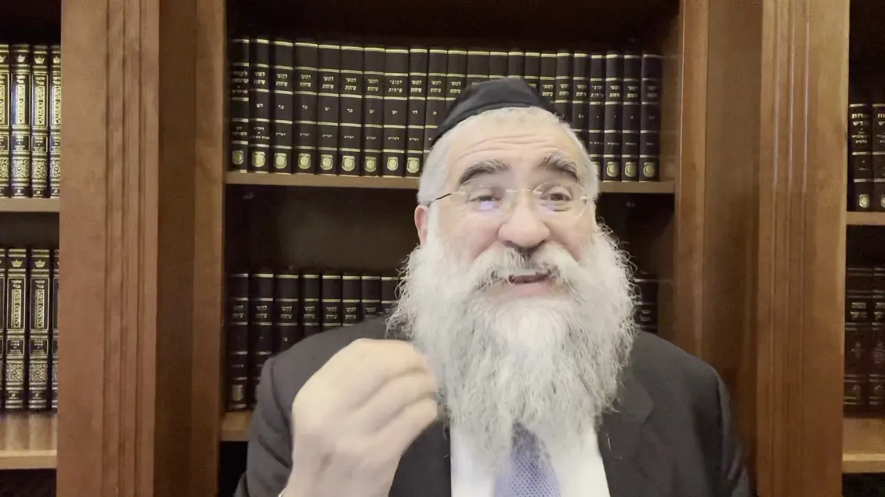 Live a Life of Joy & Peace. A New Kabbalah class by Rabbi Yitzchok Minkowicz ויהי בשלח פרעה את העם