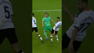 يقال عند الوداع مع السلامة اين السلامة في وداع المحبين 