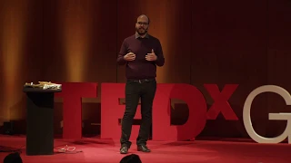 La plastica che salverà il pianeta | Giovanni Perotto | TEDxGenova | Giovanni Perotto | TEDxGenova