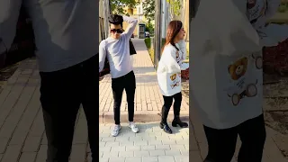 لما تحاول تعمل رومنسى  لما تحاول تعمل رومنسى