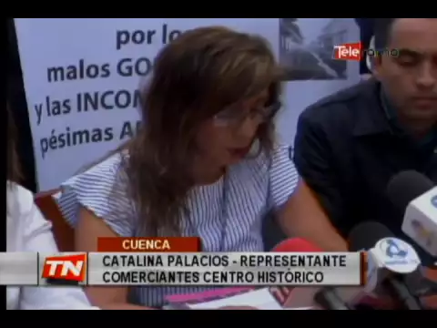 Comerciantes protestan por retrasos en obras del tranvía