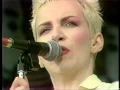 Lagu Eurythmics - Sweet Dreams [Live 1988]