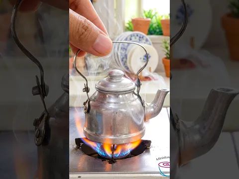 Boiling real water in a micro kettle