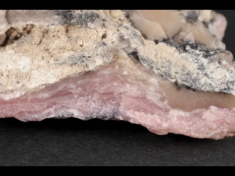 ピンクオパール 原石 116g｜天然石 原石 通販 キラリ石