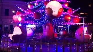 Christmas Tree Carousel On Kontraktova Square In Kiev Walks In Kiev  Christmas Tree Carousel On Kontraktova Square In Kiev Walks In Kiev